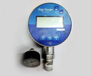 Vacuum gauges calibration service